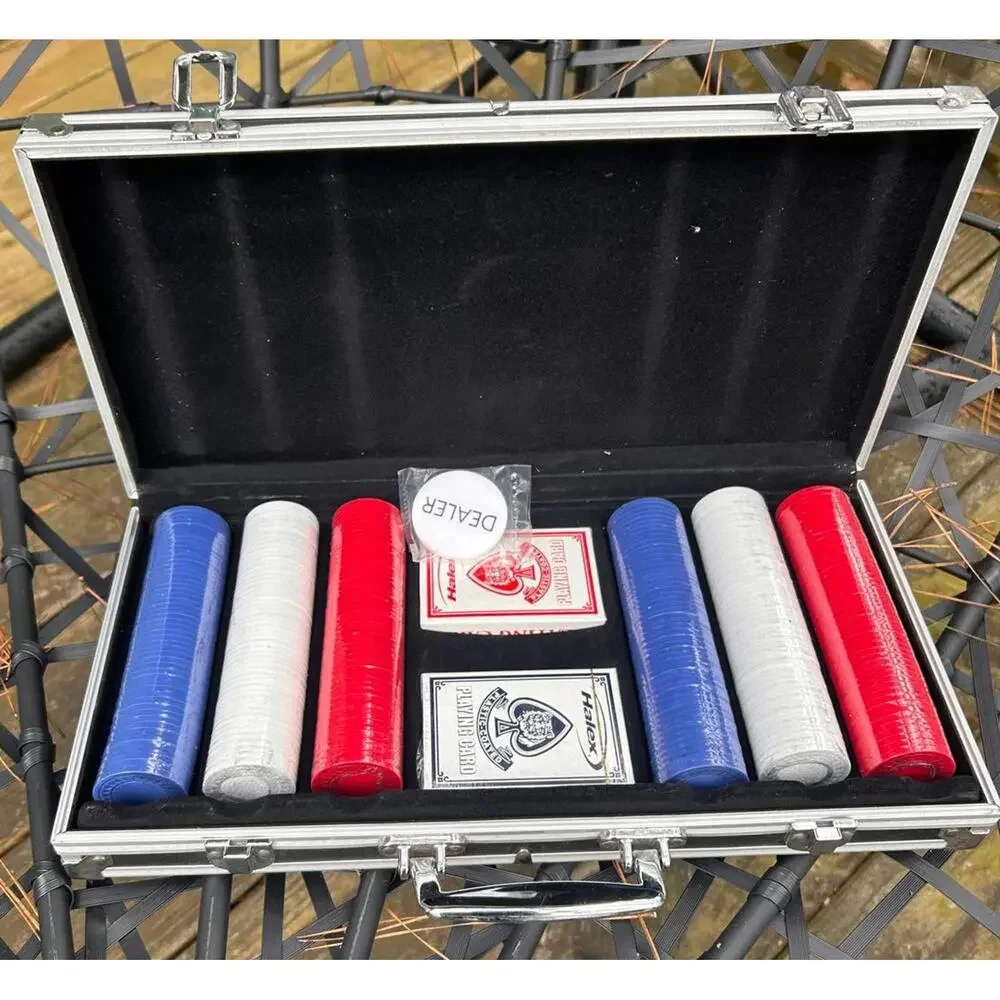 Regent Sports Poker Set – Complete Case & Unused Contents - Picture 4 of 8